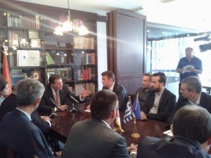 13348661_1394476277236537_333774216_n